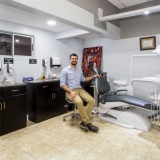 Costa Rica Dental Tourism - Dr. Alberto Gonzále
