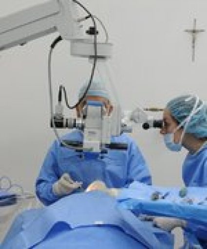Dr Manuel Mejía Ophthalmology