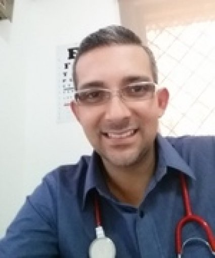 Dr Gerardo Coto