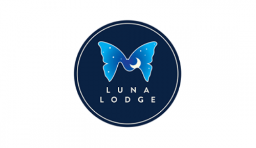 Luna Lodge