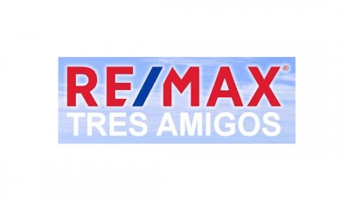 RE/MAX Tres Amigos